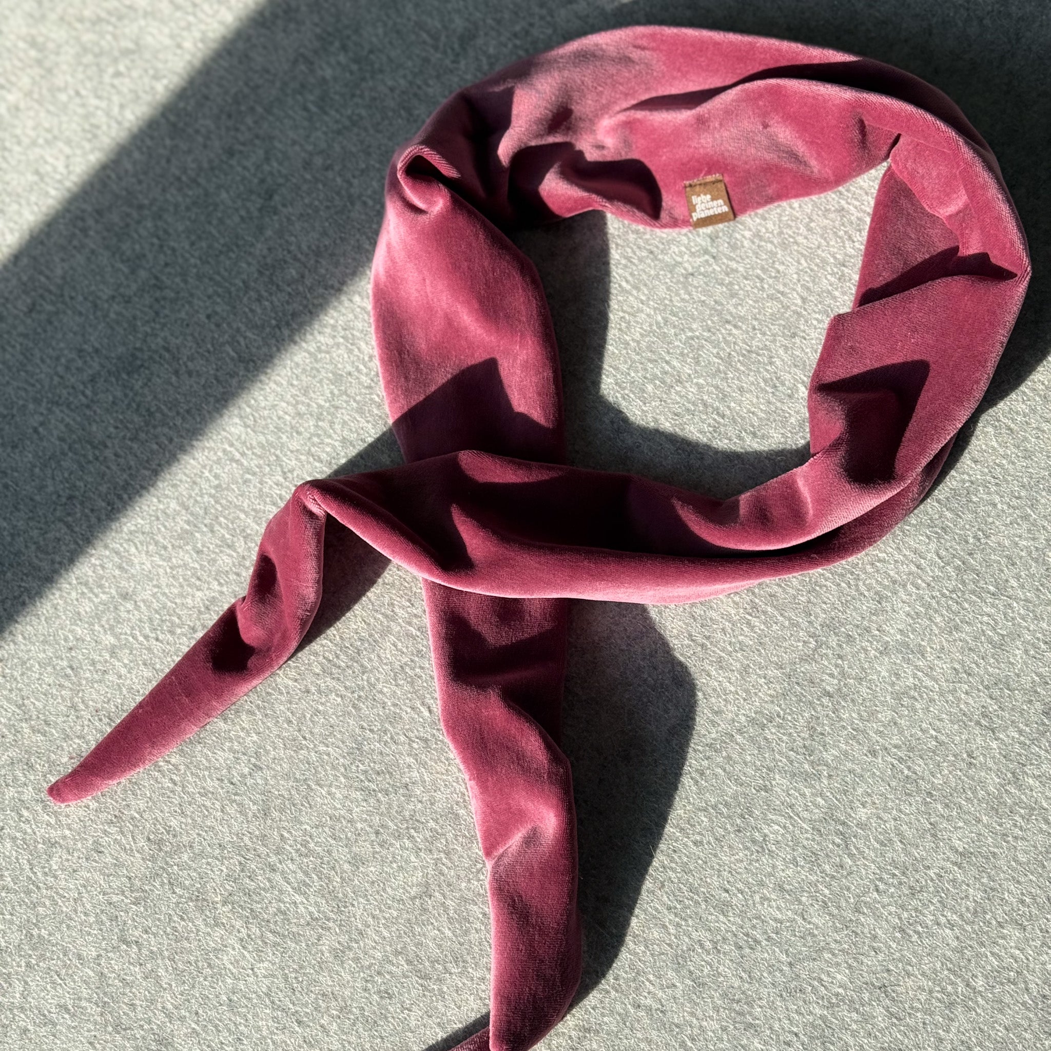 Langes Samtband Bardot