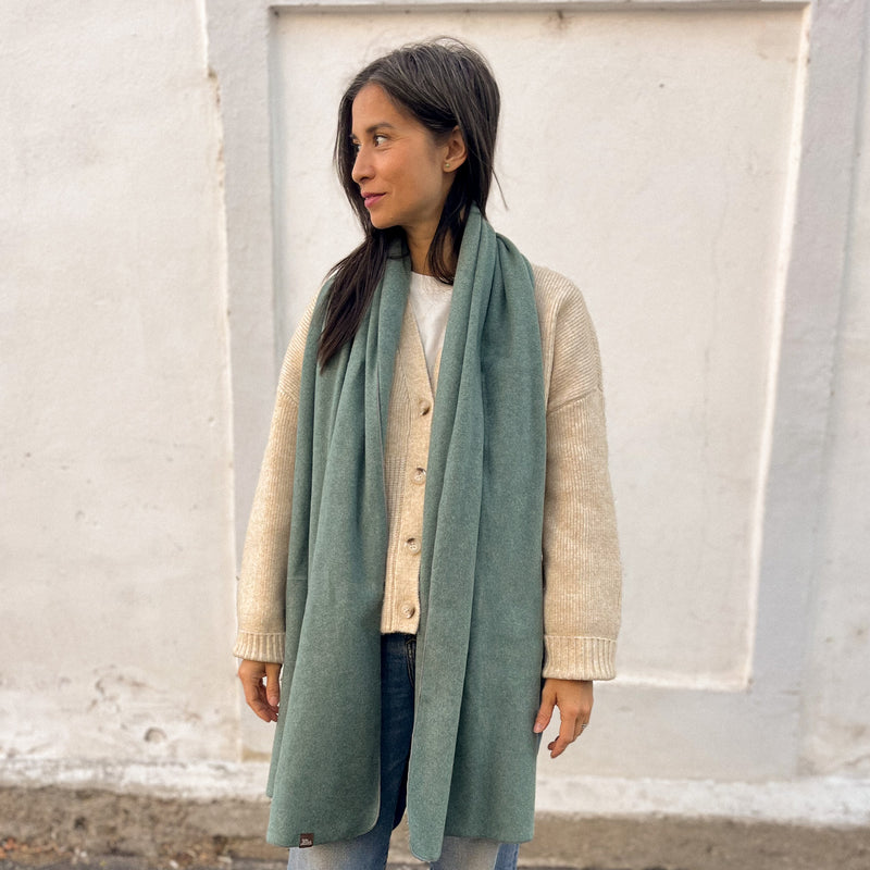 Kuschel Schal (2 Größen) jade grün